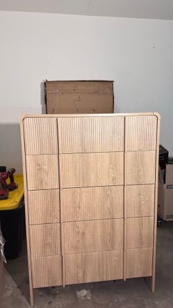 Modern dresser