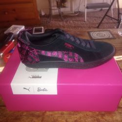 Barbie Pumas Size 6.5