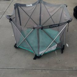 Summer Infant Play Pen Beach Pen 
