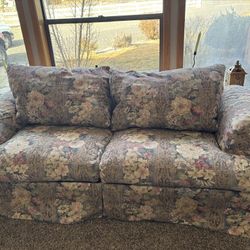 FREE floral Couch