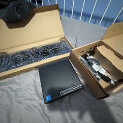 Lenovo Thinkcentre M70q Gen 5