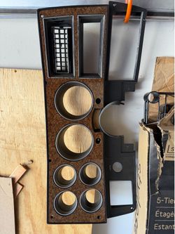 Squared body Wood Dash Bezel Deluxe