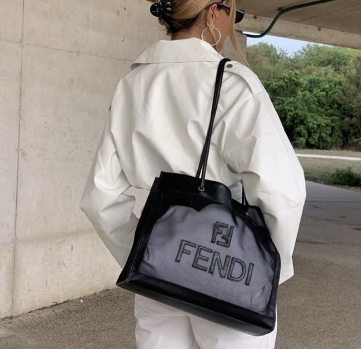FENDI AUTHENTIC Shoulder Bag Tote Bag Mesh - rare 