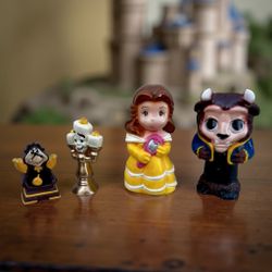 Bancos de dinero de los personajes de La Bella y la Bestia