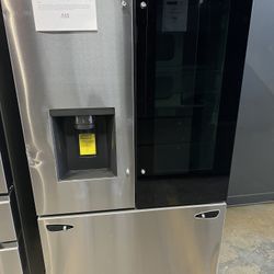 LG Smart InstaView Refrigerator 