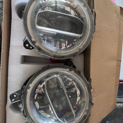 Jeep Wrangler Headlights 