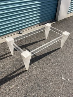 Vintage mid century modern Hollywood regency Springer Hollis Jones style lucite coffee cocktail table base frosted, tapered square legs