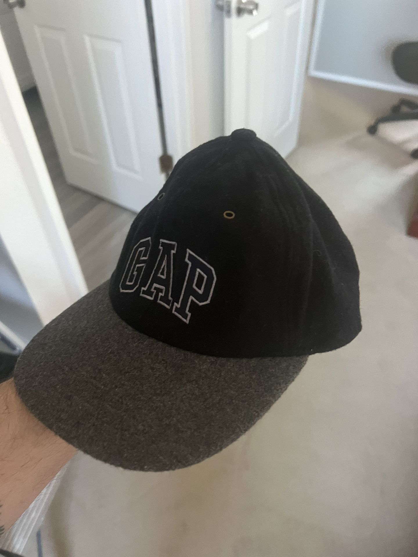 Vintage Gap Wool 90s Hat Leather Strap Adjustable Excellent Condition