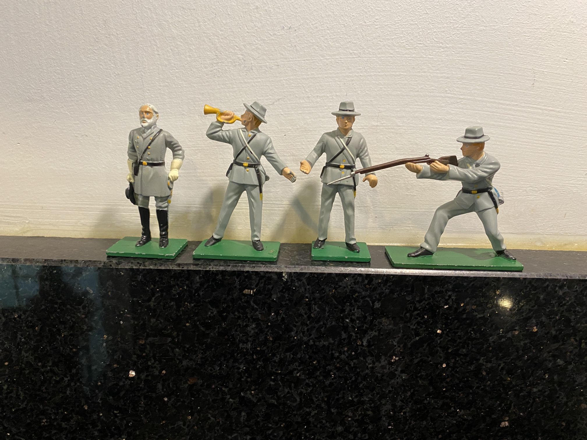 Collector's Elite Command Diecast General Robert E. Lee Army of the Confederacy