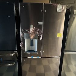 GE 3-Door French With Built In Keurig 