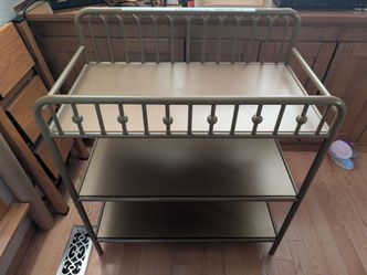 Gold Scallop Crib and Changing Table Set
