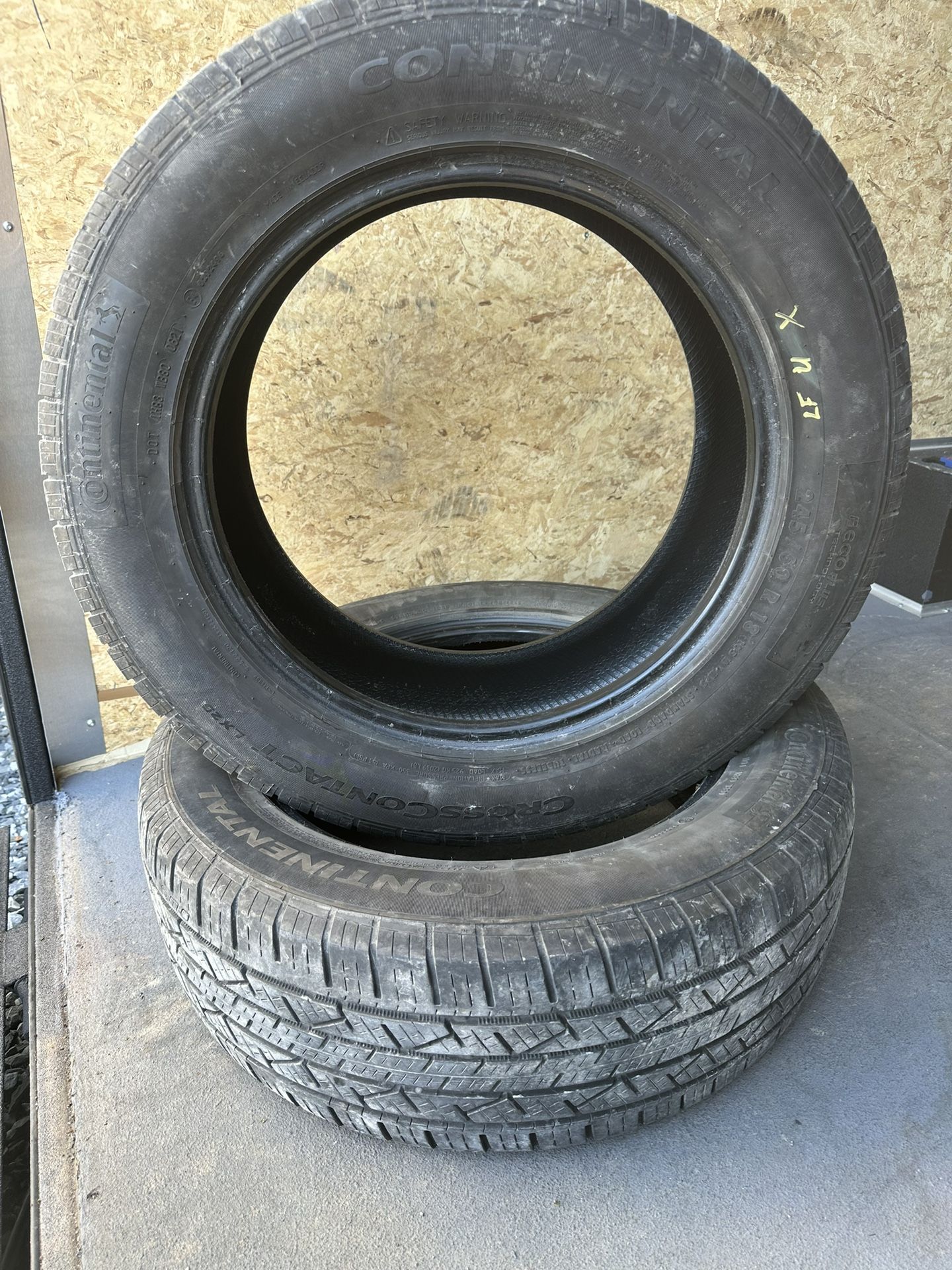 Continental Cross Contact LX25 245/60/18