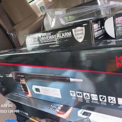 Medium Duty Gate Arm Mighty Mule & Accessories  Ect