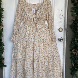 DRESS NEW SIZE LARGE