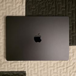 MacBook Pro 14" M4 Pro With Apple Care+ FIRM PRICE