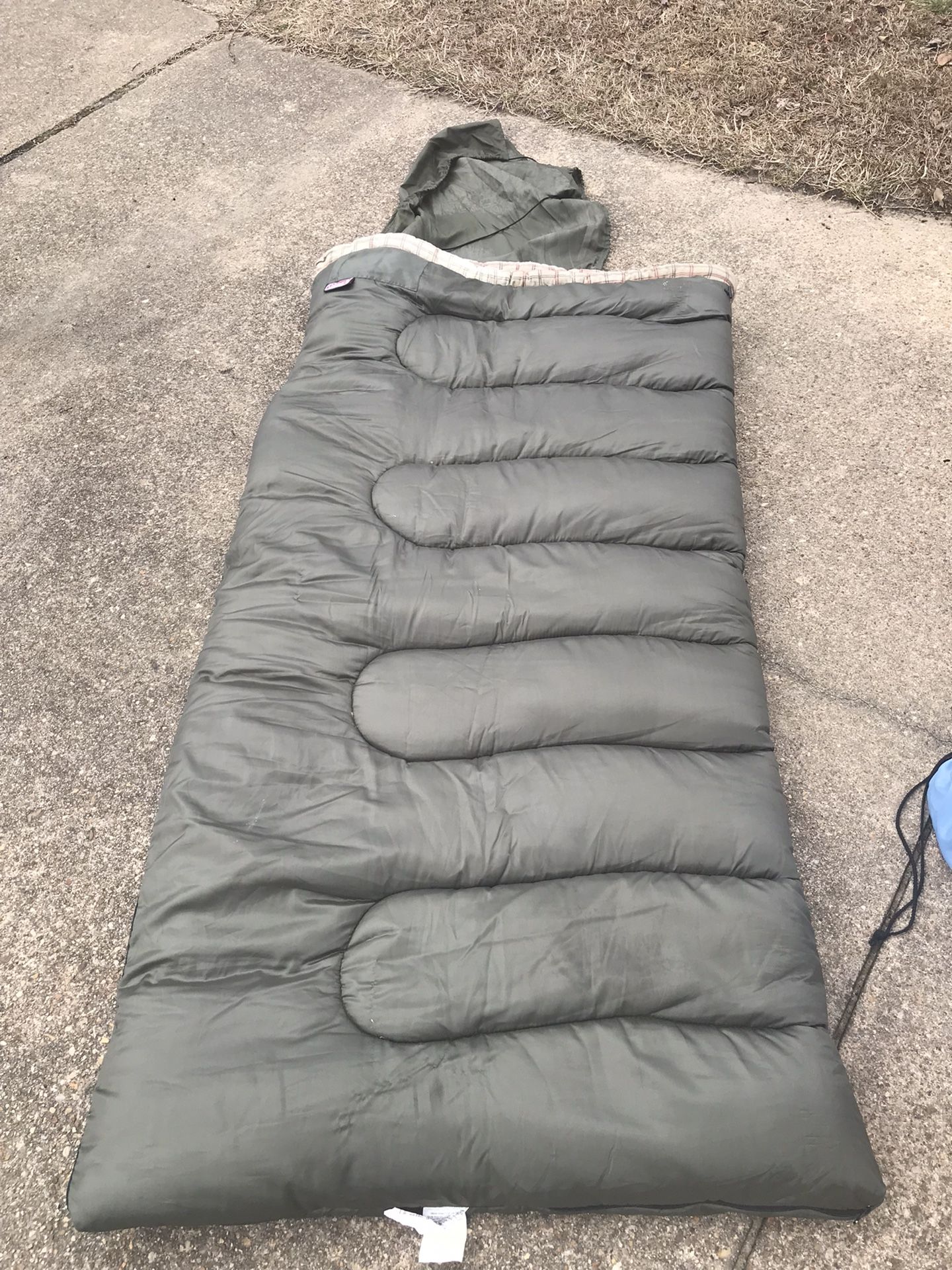 Very Nice Heavy Down Coleman Sleeping Bag Only $25 Firm