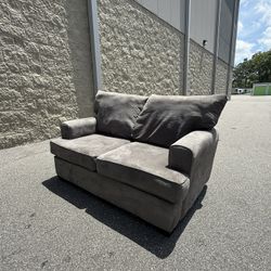 Free Delivery Fabric Loveseat 