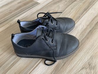 Boys Black Shoes Size-13