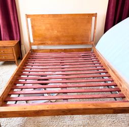 Queen bed frame with 2 matching nightstands