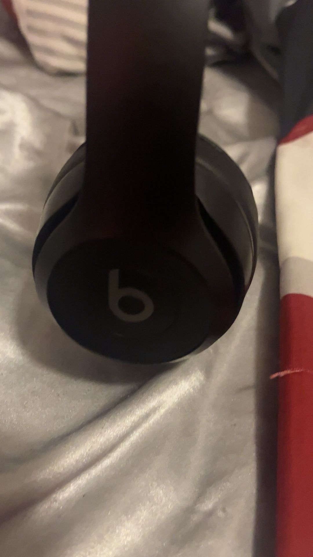 Beat Solo 4 Headphones