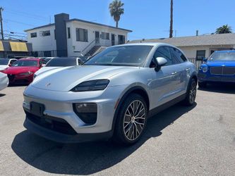 2025 Porsche Macan Electric