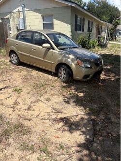 2010 KIA Rio