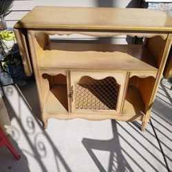 Vintage Bar Cart In Great Condition 275