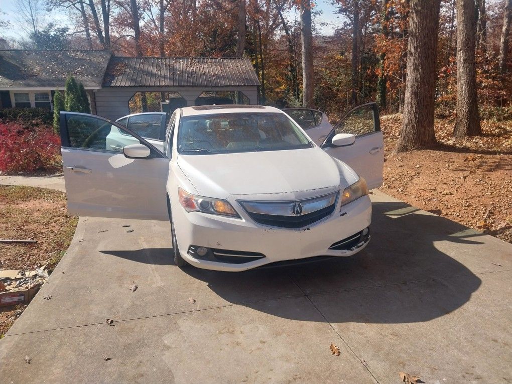 2013 Acura ILX
