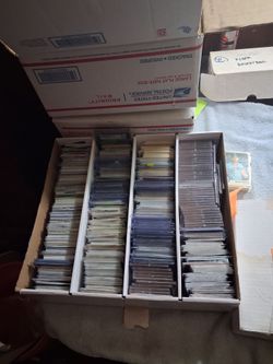 **** HUGE SPORTS-CARD LOT**** READ