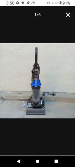 Dyson 33D vacuum cleaner