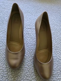 Naturalizer Womens Michelle Classic High Heel Pump