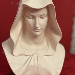 VINTAGE LARGE ALABASTER HOODED MODONNA MARY  BUST,  SIGNED A. GIANNELLI