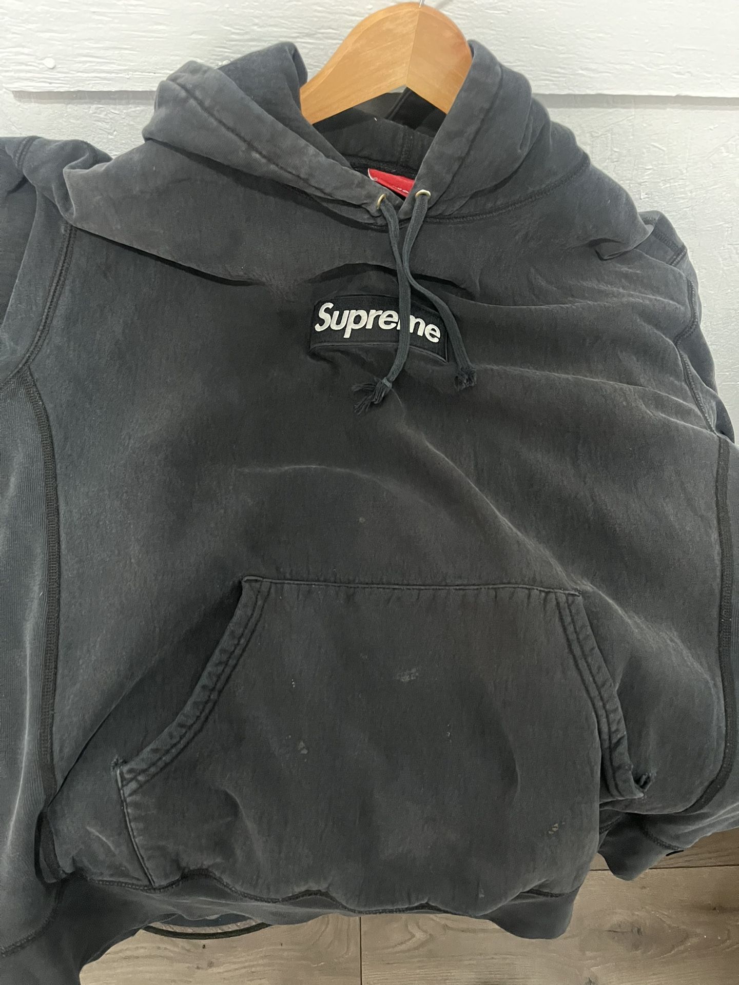 Supreme Box Logo (FW21). Size : XL