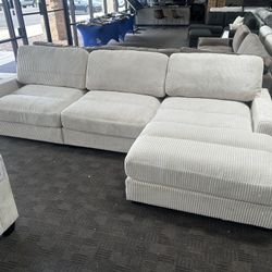 Comfy Cream White Sectional Couch 