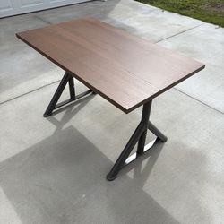 Desk/ Table
