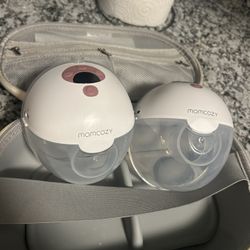 Momcozy M5 Breast Pumps