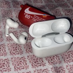 Air Pod pros