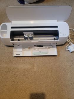 Cricut maker  and Cricut Joy