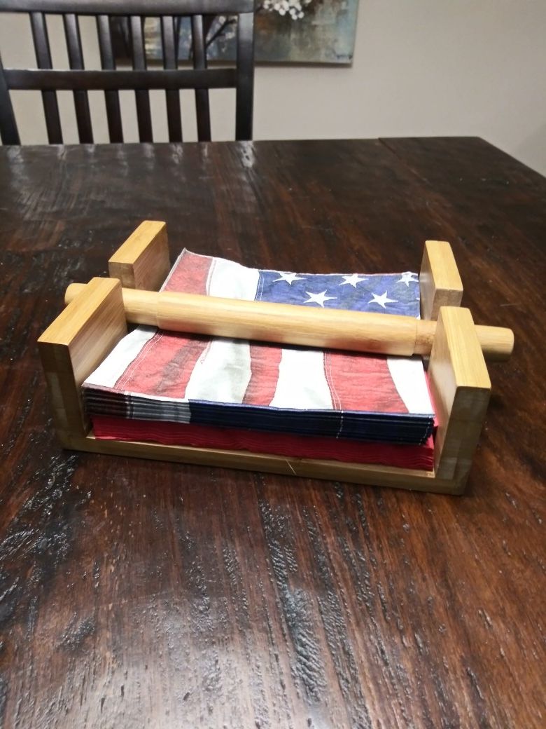 Napkin wood Holder 8x8 Inches