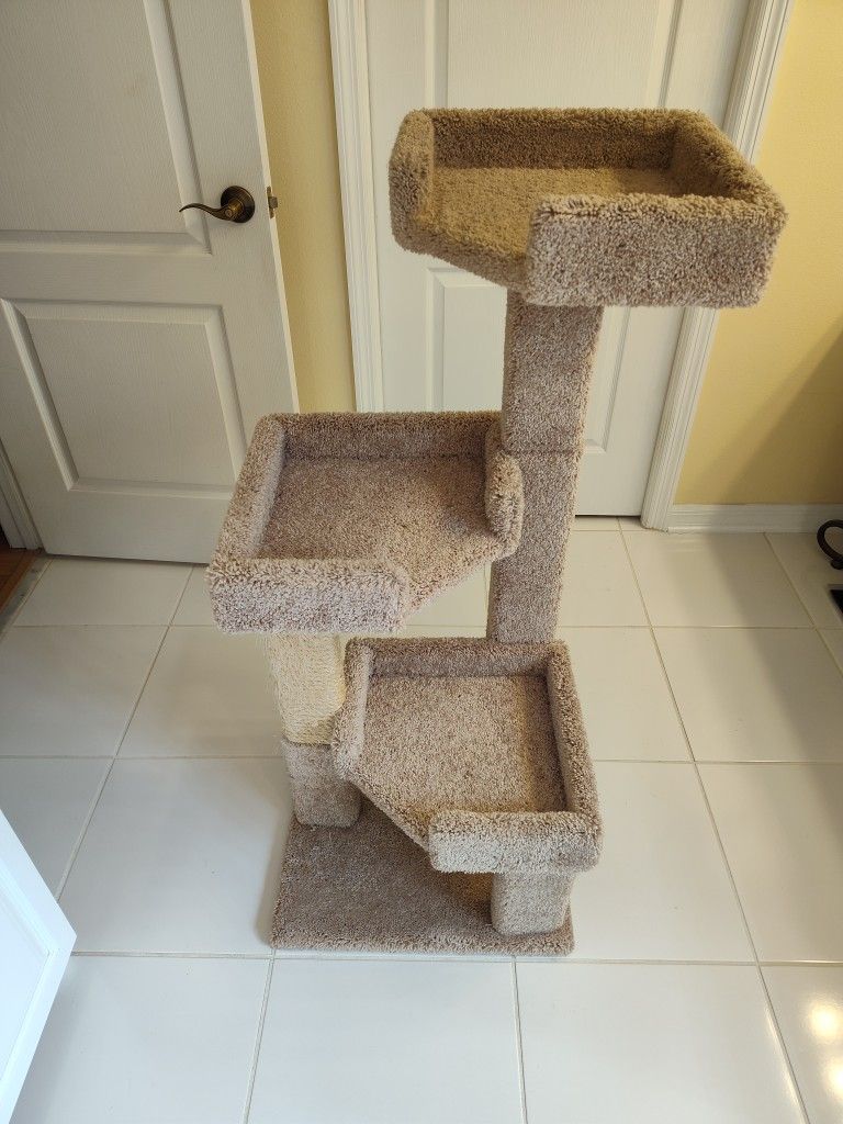 45 inch Cat Tower