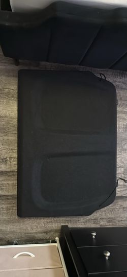 2025 Chevy Trax trunk hard top cover