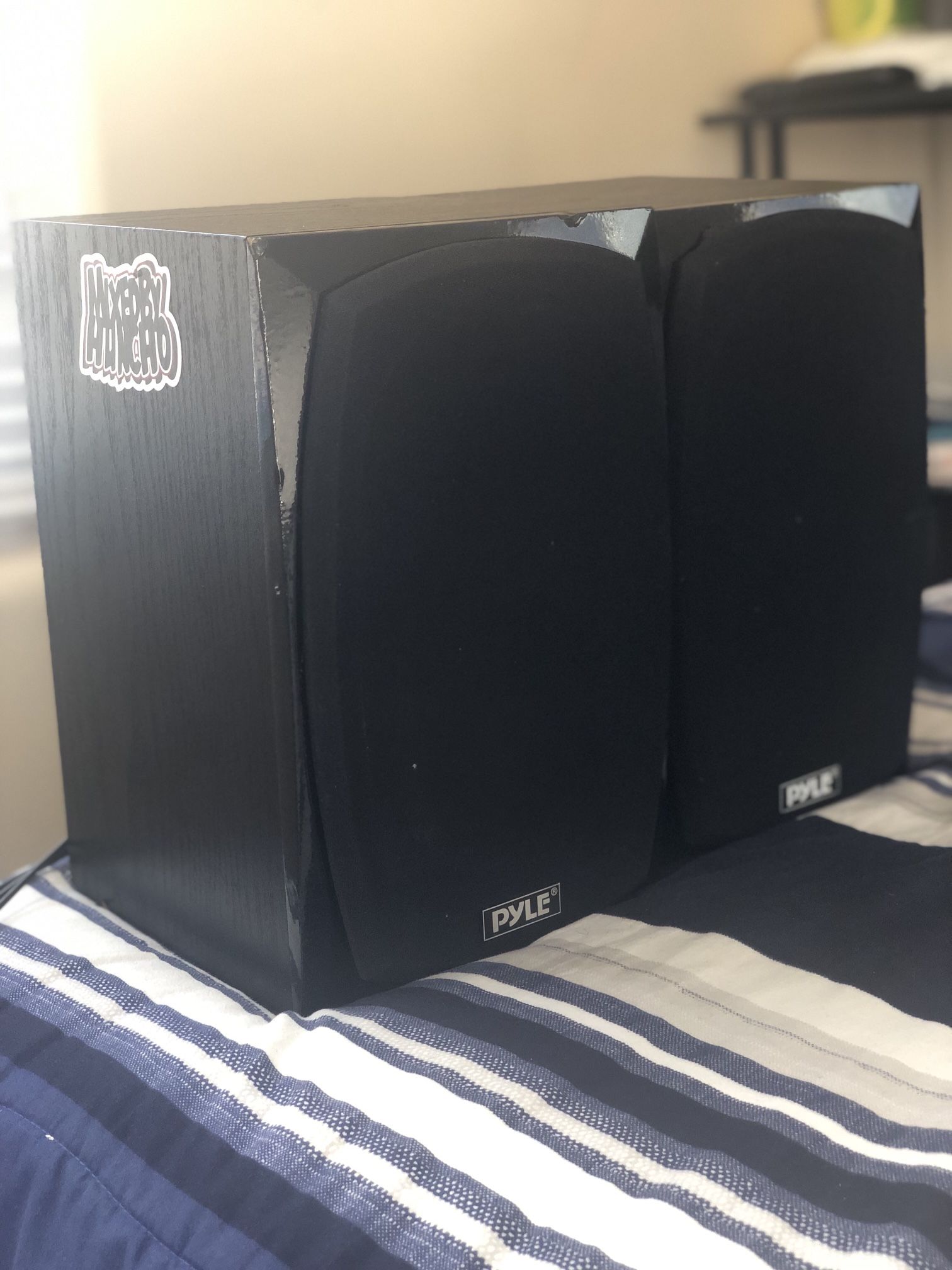 Studio Speakers (Pyle PBKSP22)
