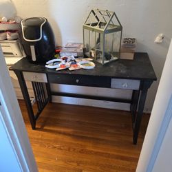 Entrancetable/ Desk For Free