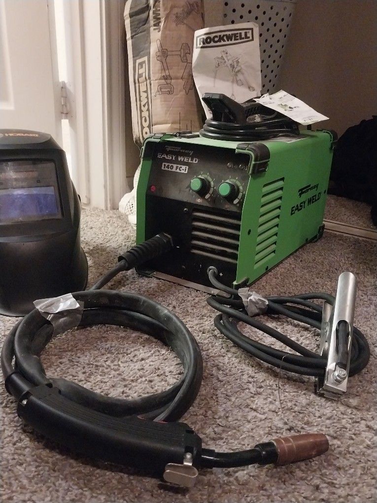 Rockwell Welding Machine