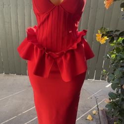  Elegant Red Dress – Was $100, Now $60 – Size L