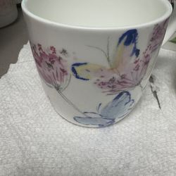 Set Of 4 Bone China Mugs 16 oz Coffee Mugs with Handle, Tea Cup Set of Porcelain Espresso Mug Fine Ceramic Tea Cups 