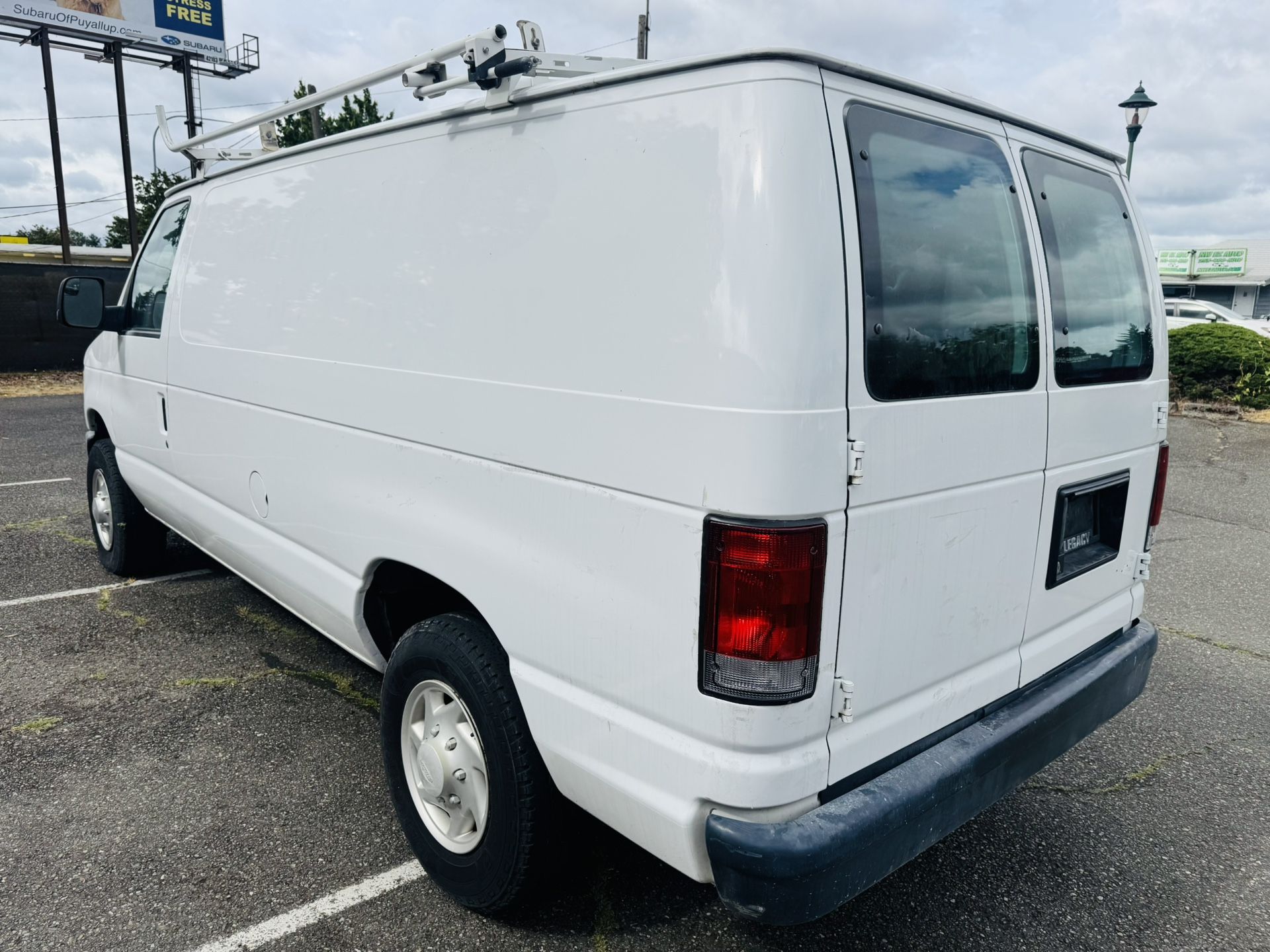 2013 Ford E-250