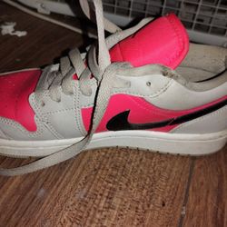 Jordan 1 Retro Low Light Iron Ore Siren Red Low Top Sneakers