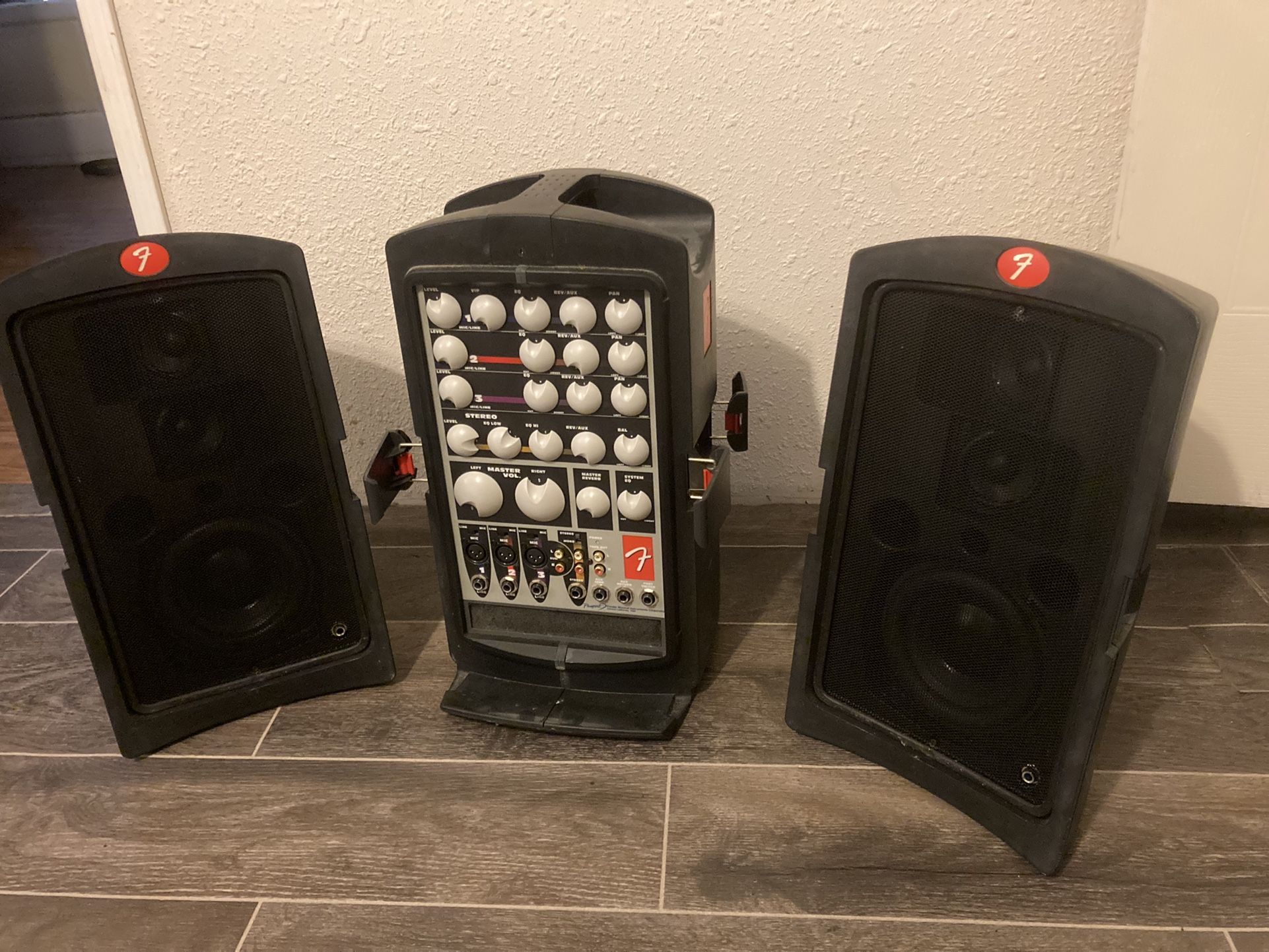 Fender Passport PD150 Portable PA