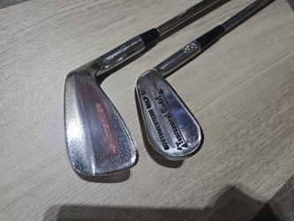 ☆☆ NORTHWESTERN GOLF ☆☆ PITCHING WEDGE/SAND WEDGE 